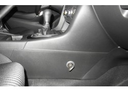 Бесштыревой блокиратор МКПП Гарант Консул для Mazda CX-5 2012-2015