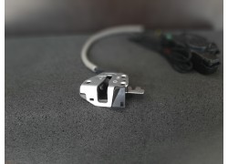 Бесштыревые доводчики дверей для Toyota LAND CRUISER 200 2008-2021 (комплект на 2 двери)